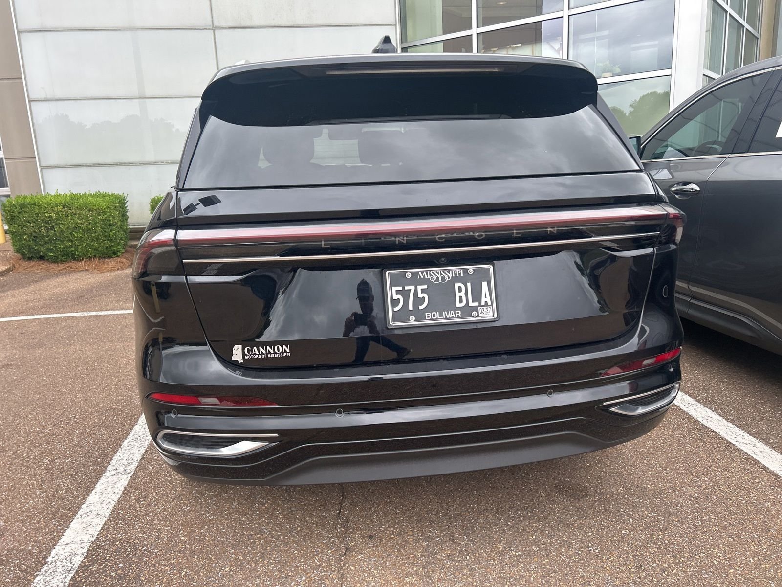 Used 2024 Black Lincoln Reserve image 14