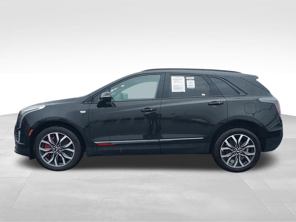 Used 2024 Black Cadillac Sport image 5