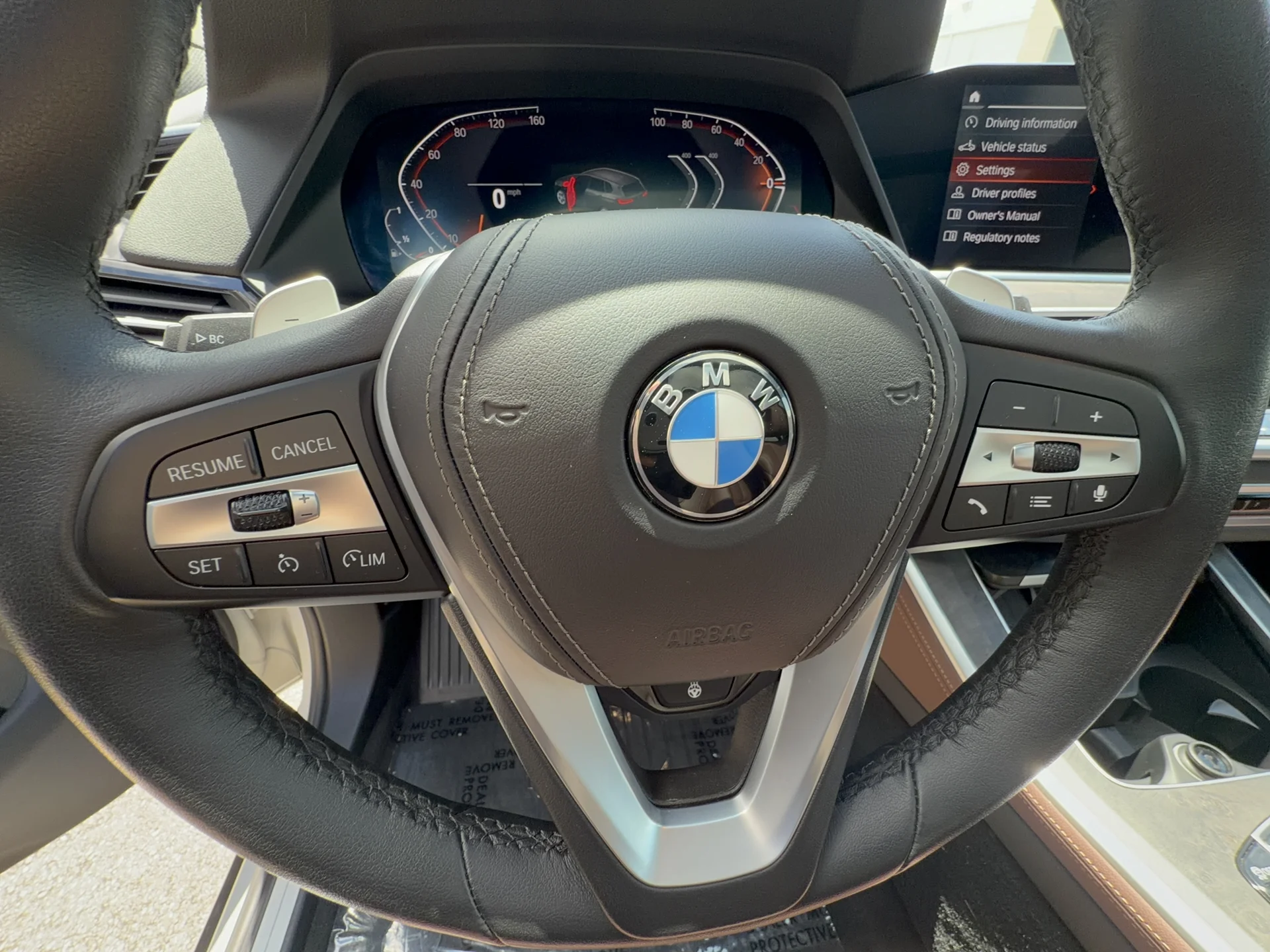 Used 2022 Mineral White Metallic BMW xDrive40i image 13