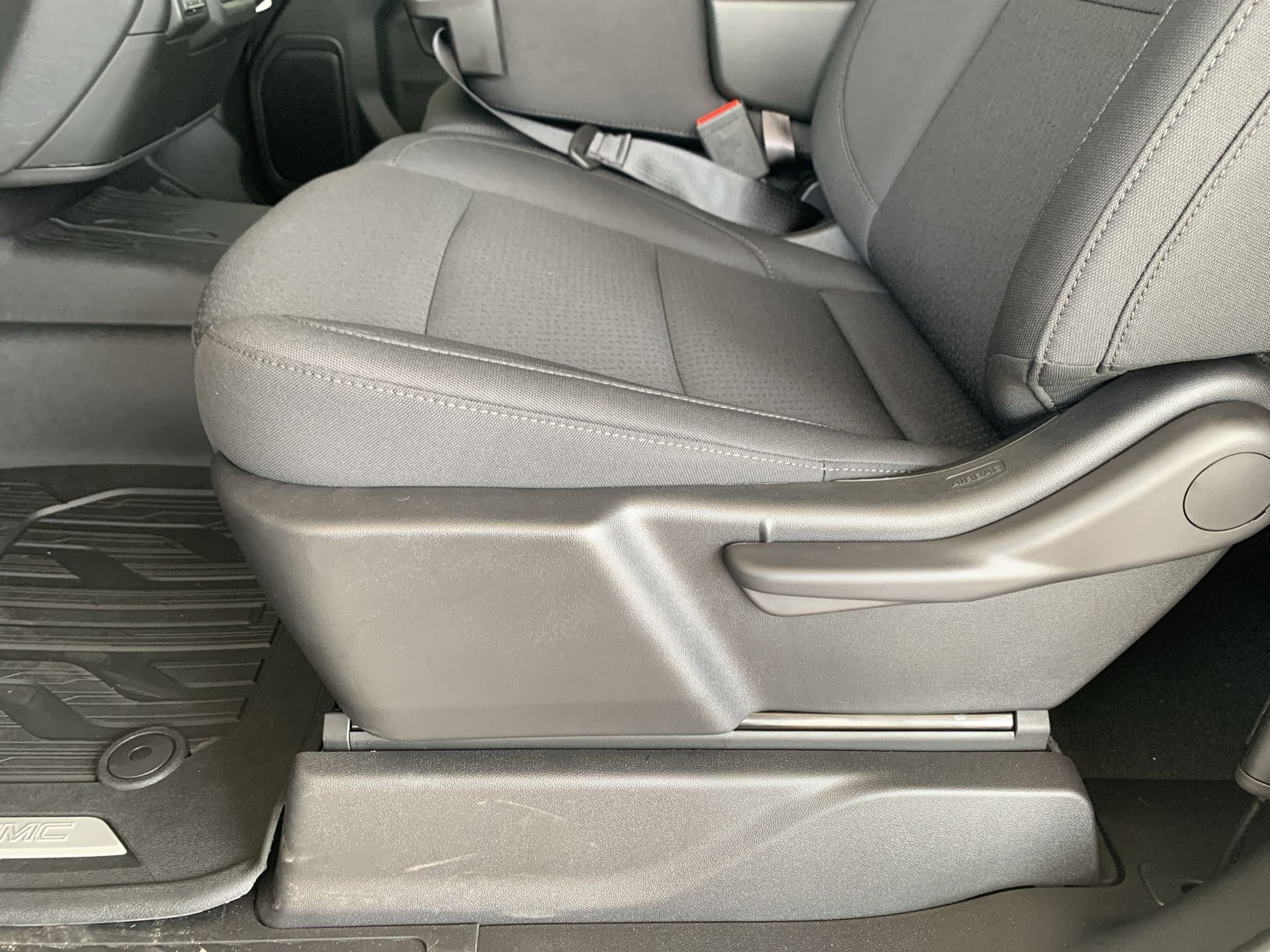 2025 GMC Sierra 1500 Pro - Photo 29