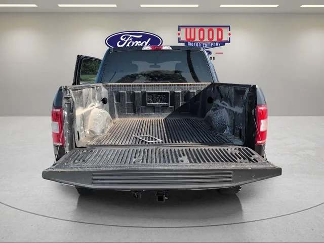 Used 2020 Black Metallic Ford XLT image 4