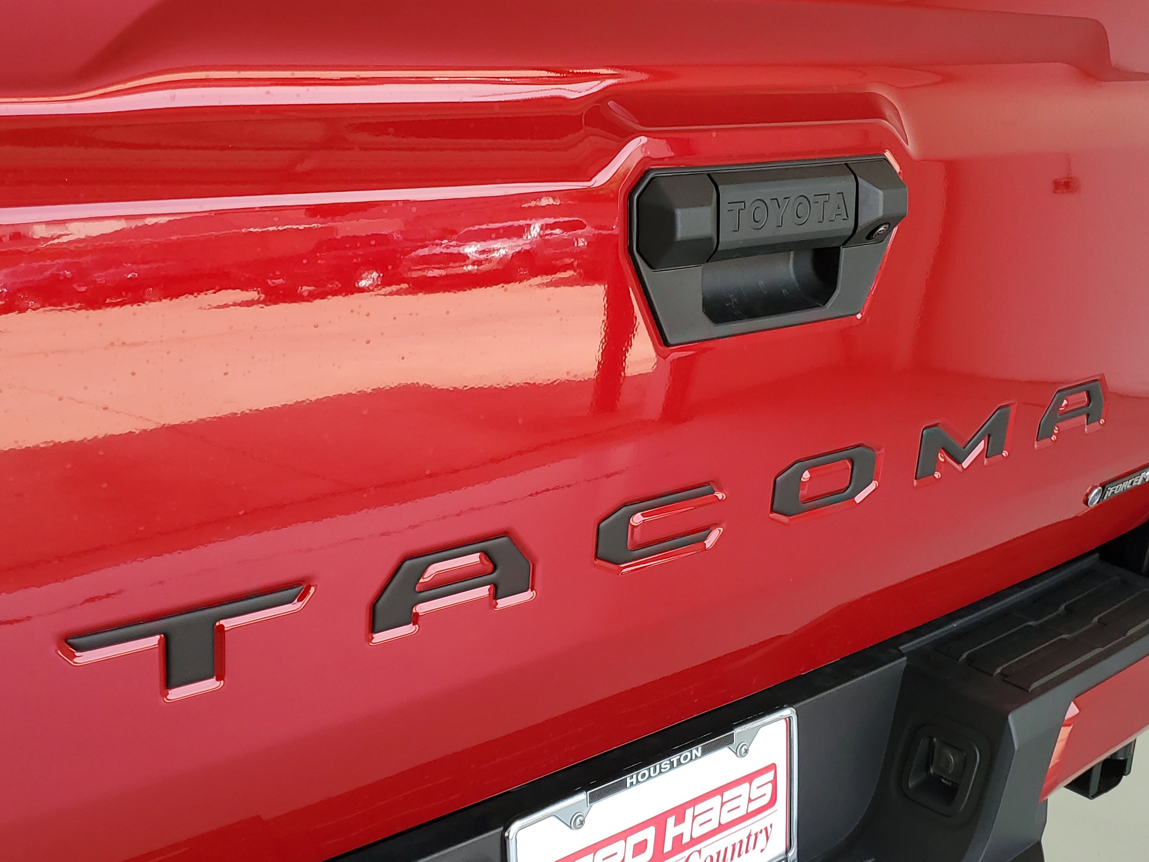 2025 Toyota Tacoma TRD Off Road - Photo 10