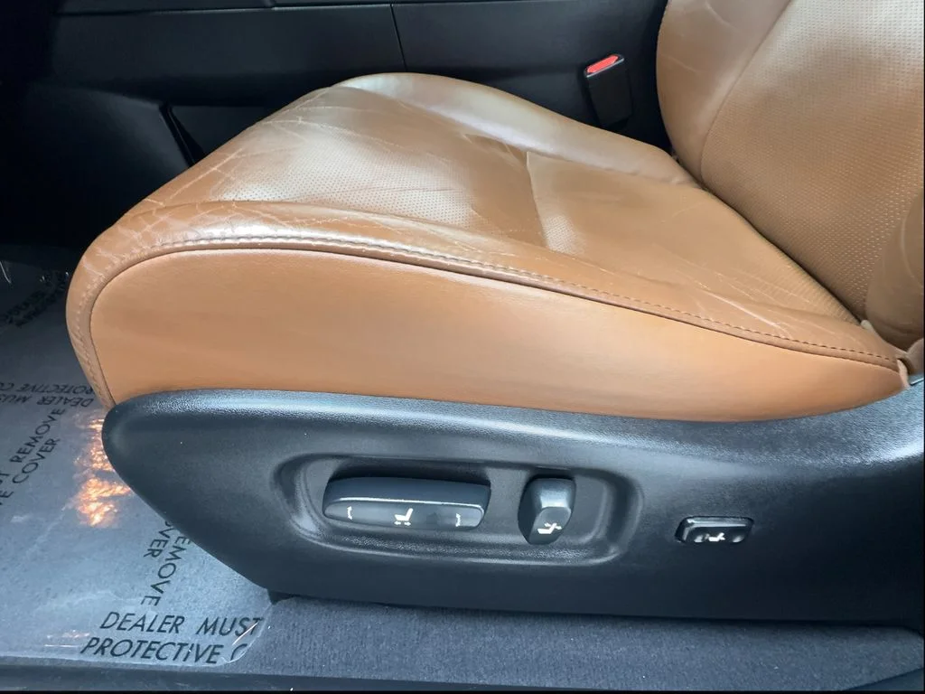 Used 2015 Beige Lexus 350 image 23