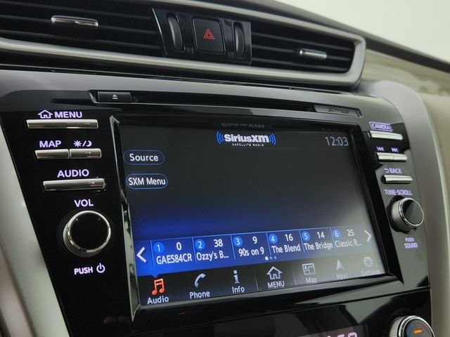 Used 2015 Blue Nissan SL image 28
