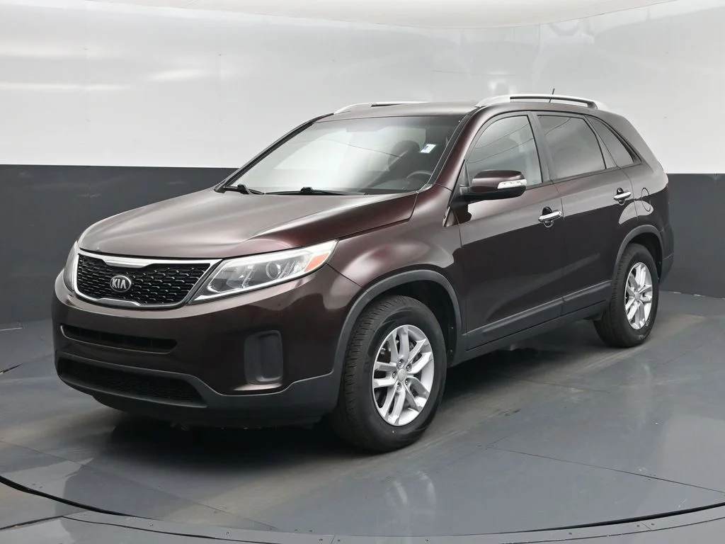 Used 2015 Red Kia LX image 22