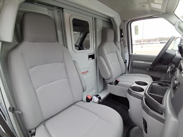 New 2025 Oxford White Ford E-350 SRW image 9