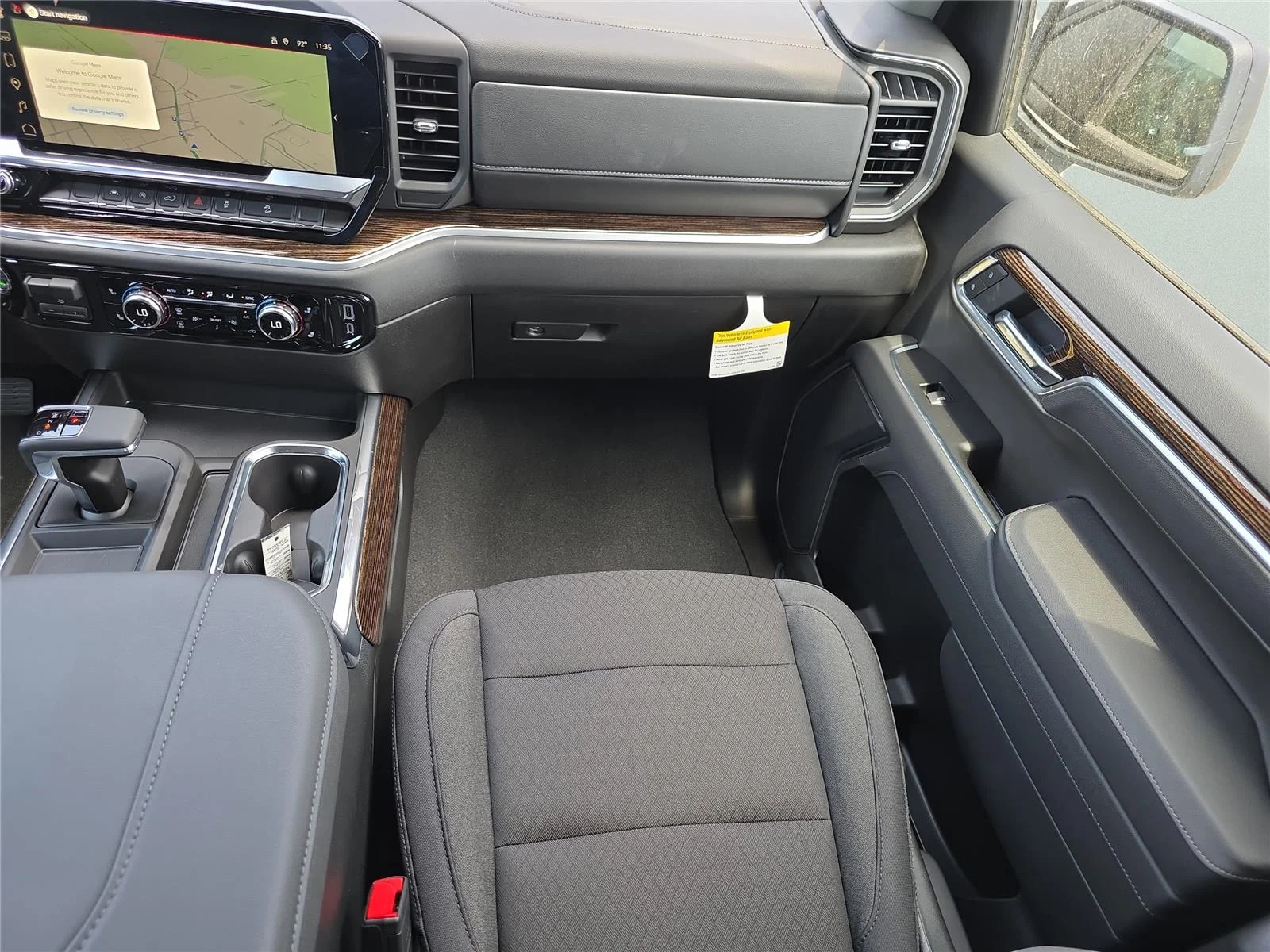 New 2026 Sterling Metallic GMC Elevation image 26