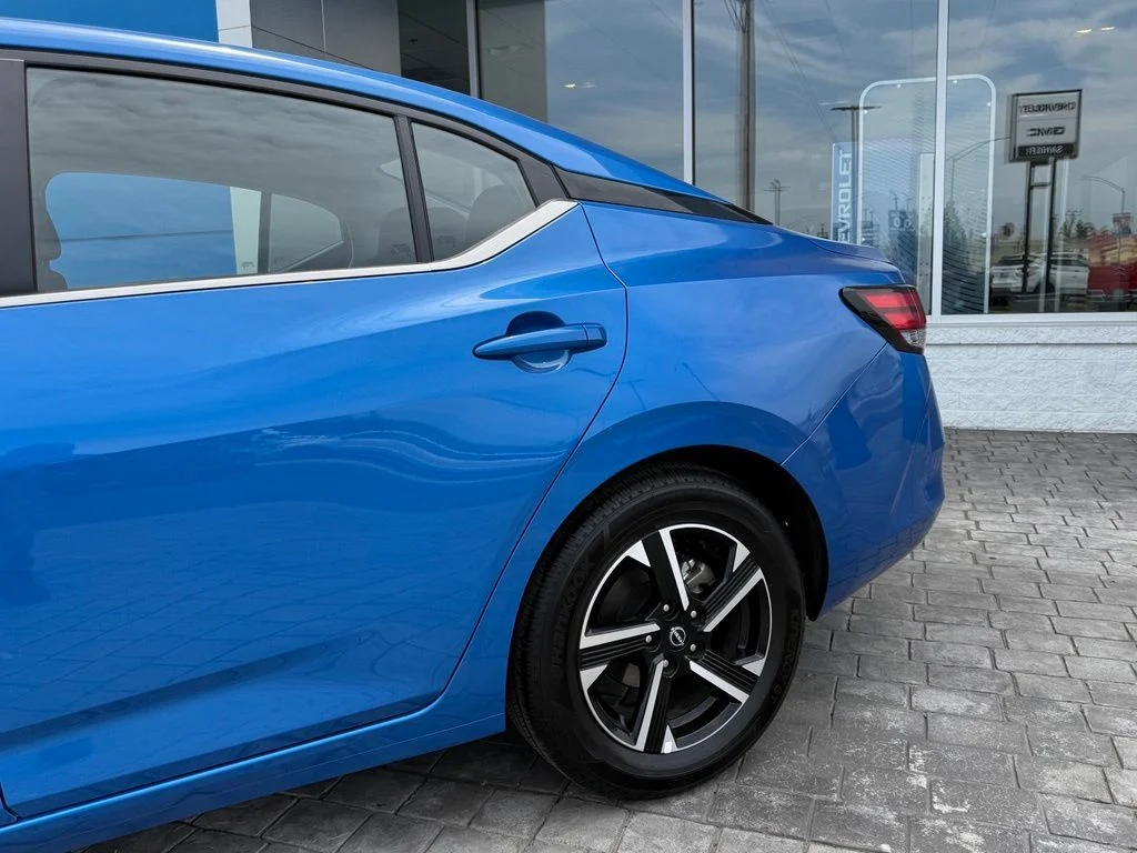 Used 2025 Blue Nissan SV image 6