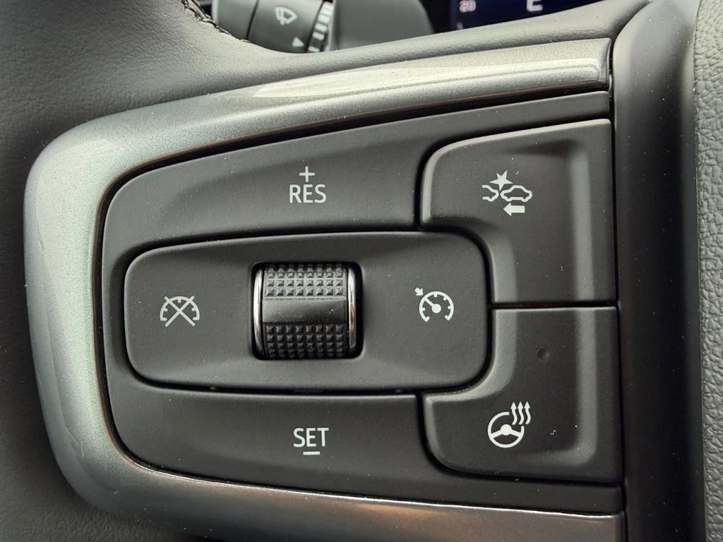 New 2026 Summit White Chevrolet LT image 24