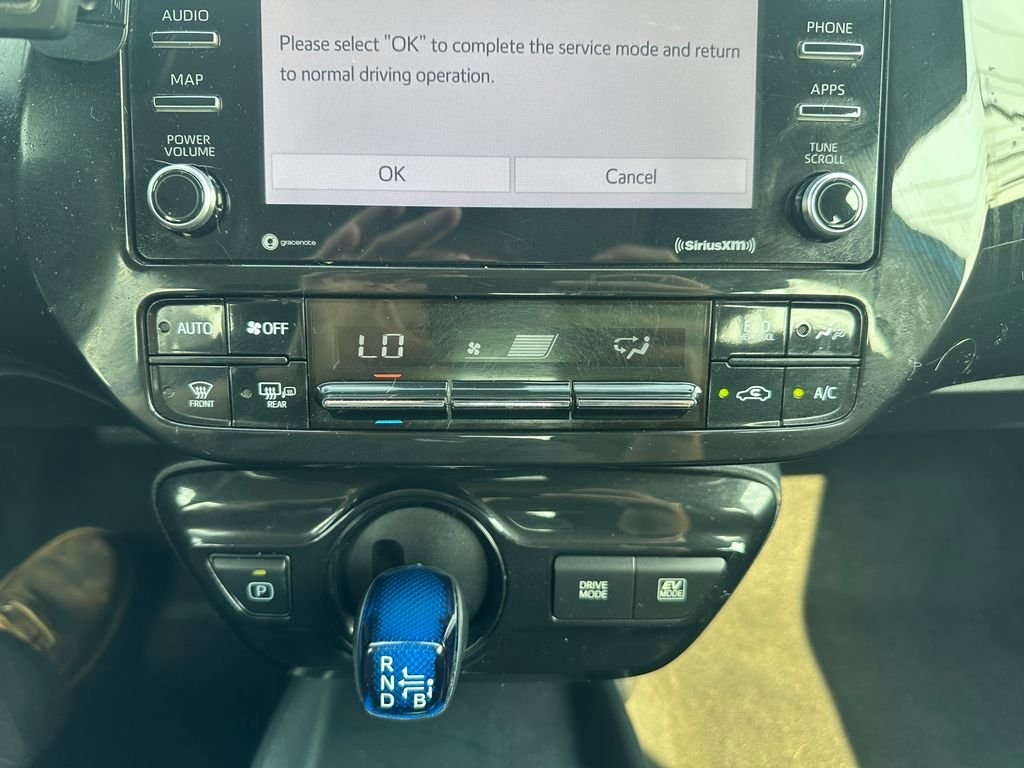Used 2022 Electric Toyota LE AWD-e image 17