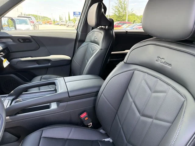 New 2027 Green Kia X-Line EX image 17