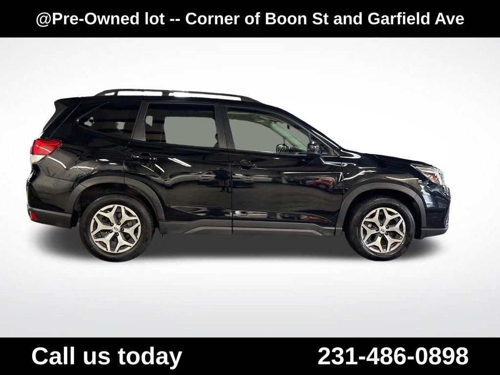 Used 2021 Black Subaru Premium image 6