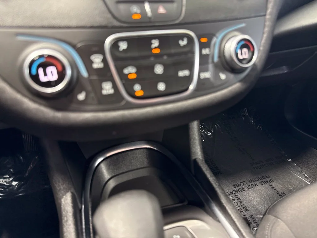 Used 2025 Black Chevrolet LT image 25