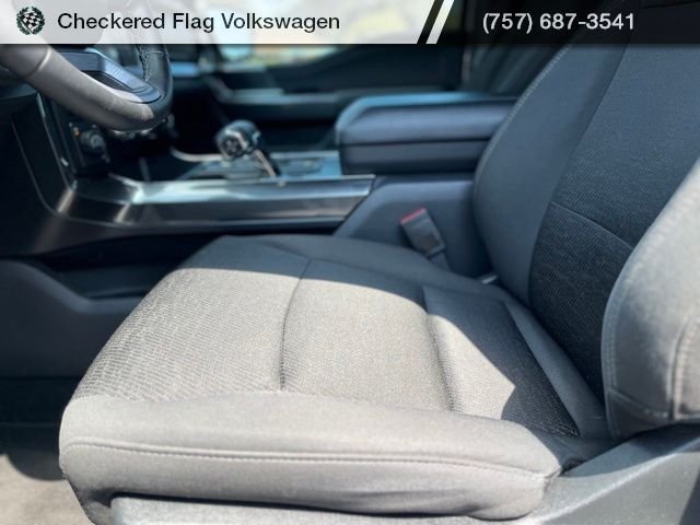 Used 2023 Oxford White Ford XLT image 20