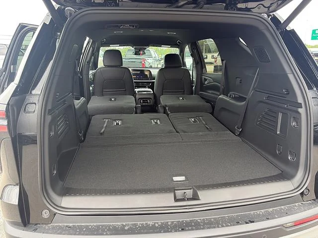 2026 Chevrolet Traverse LT - Photo 17