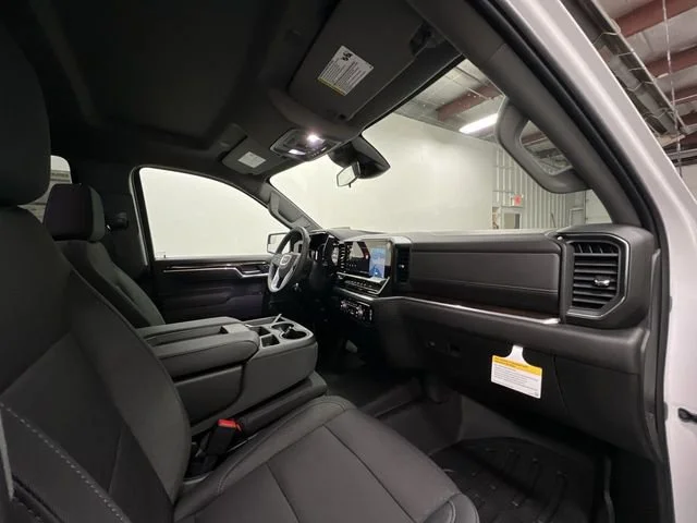 2026 GMC Sierra 1500 SLE - Photo 28