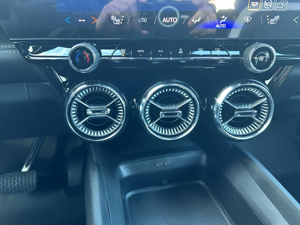 2026 Chevrolet Blazer EV LT - Photo 16