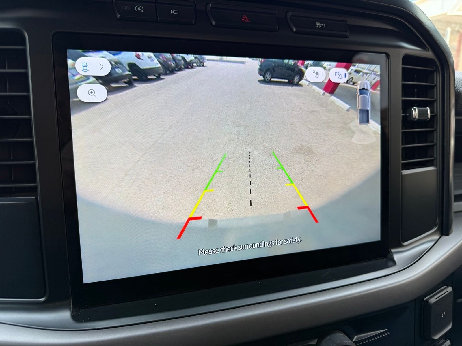 Used 2024 Blue Ford XL image 7