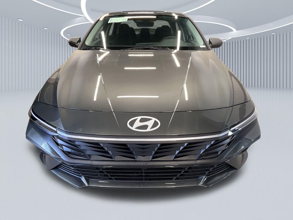New 2026 Gray Hyundai SE image 8