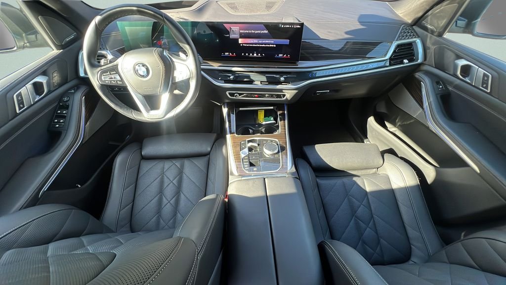 Used 2026 Black BMW xDrive40i image 14