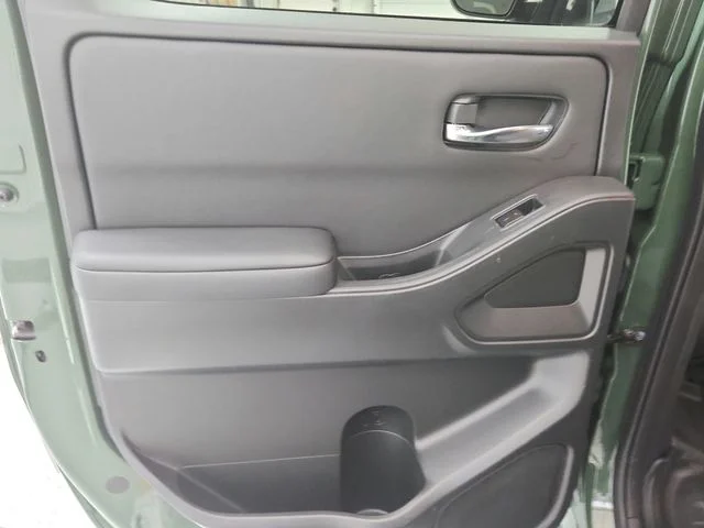 Used 2023 Green Nissan SV image 34