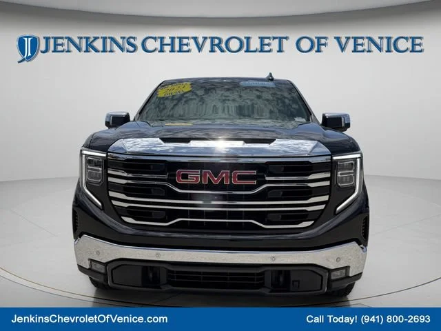 Used 2023 ONYX BLACK GMC SLT image 12