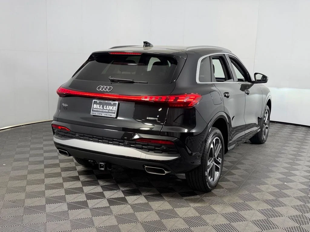 2025 Audi Q5 Premium - Photo 8