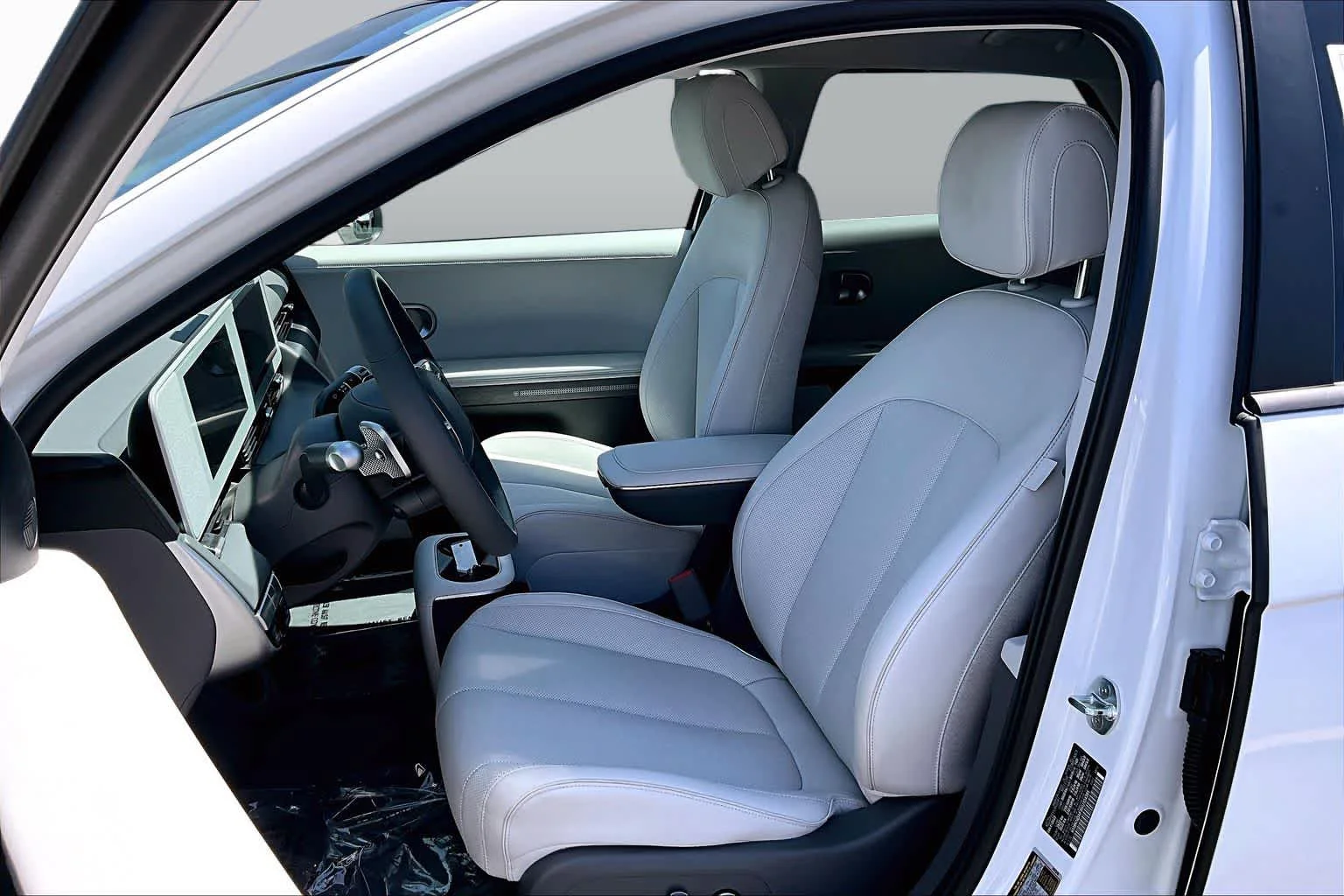 Used 2022 Atlas White Hyundai SEL image 7
