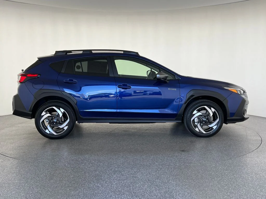 New 2026 SAPPHIRE BLUE PEARL Subaru Limited Hybrid image 2