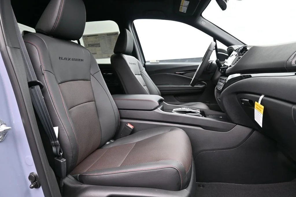 New 2026 Sonic Gray Pearl Honda Black Edition image 9