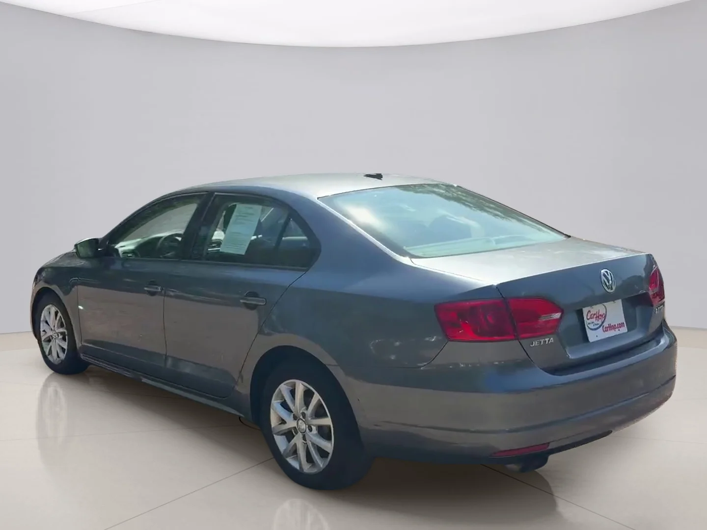 Used 2011 Black Volkswagen SE image 3