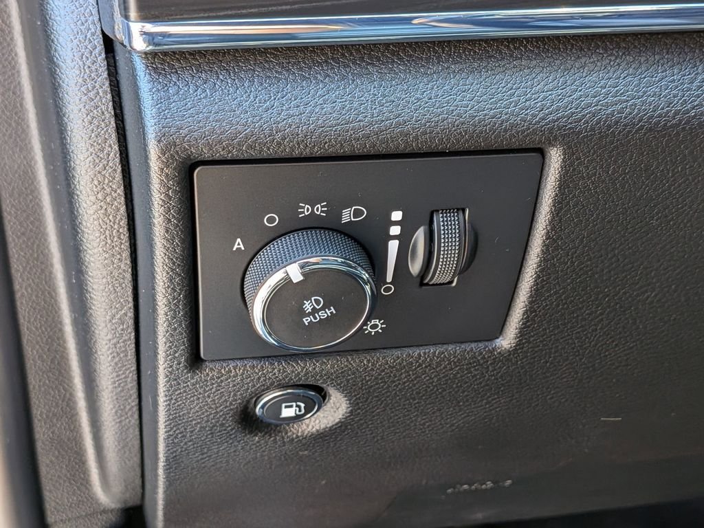 Used 2021 Blue Jeep Limited image 16