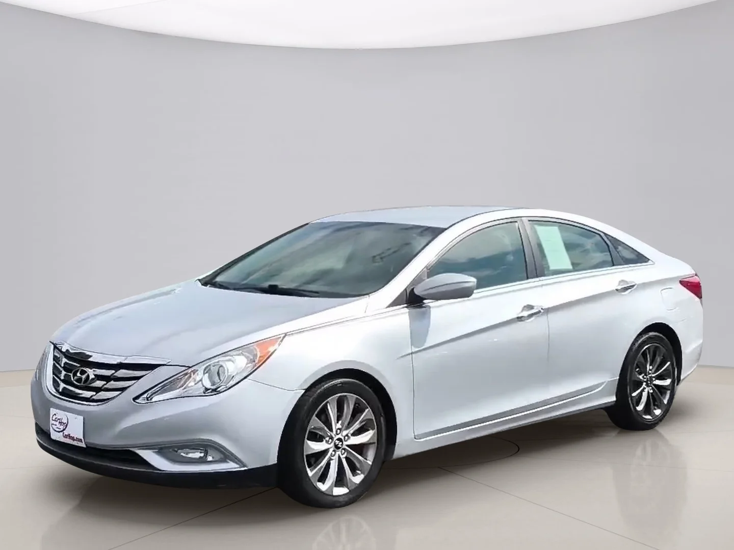Used 2011 Silver Hyundai LIMITED image 1