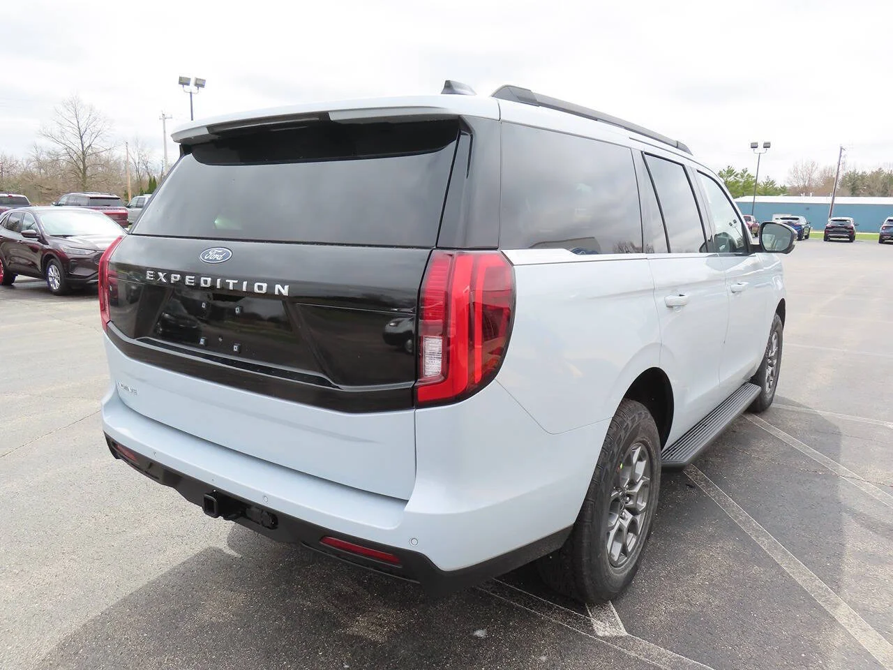 New 2026 Space Silver Metallic Ford Active image 4