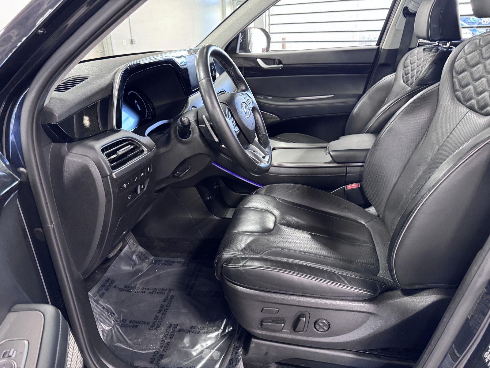 Used 2021 Moonlight Cloud Hyundai Limited image 26