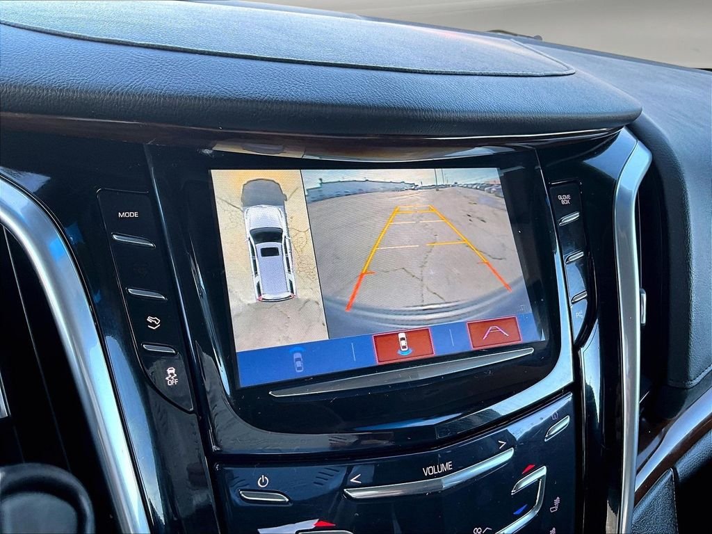 Used 2019 Black Cadillac Premium Luxury image 17