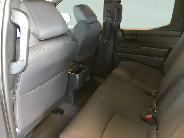 2026 Toyota Tacoma SR5 - Photo 12