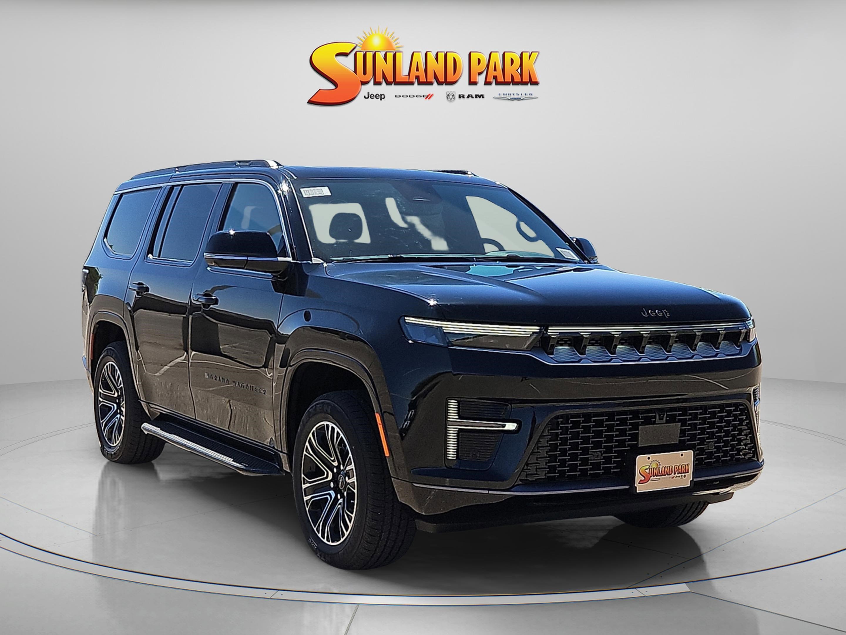 2026 Jeep Grand Wagoneer Grand Wagoneer 4WD's photo