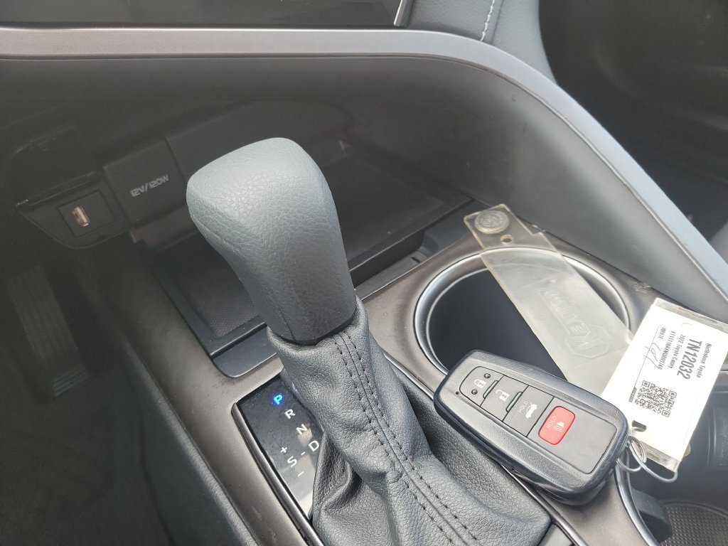Used 2022 White Toyota SE image 28
