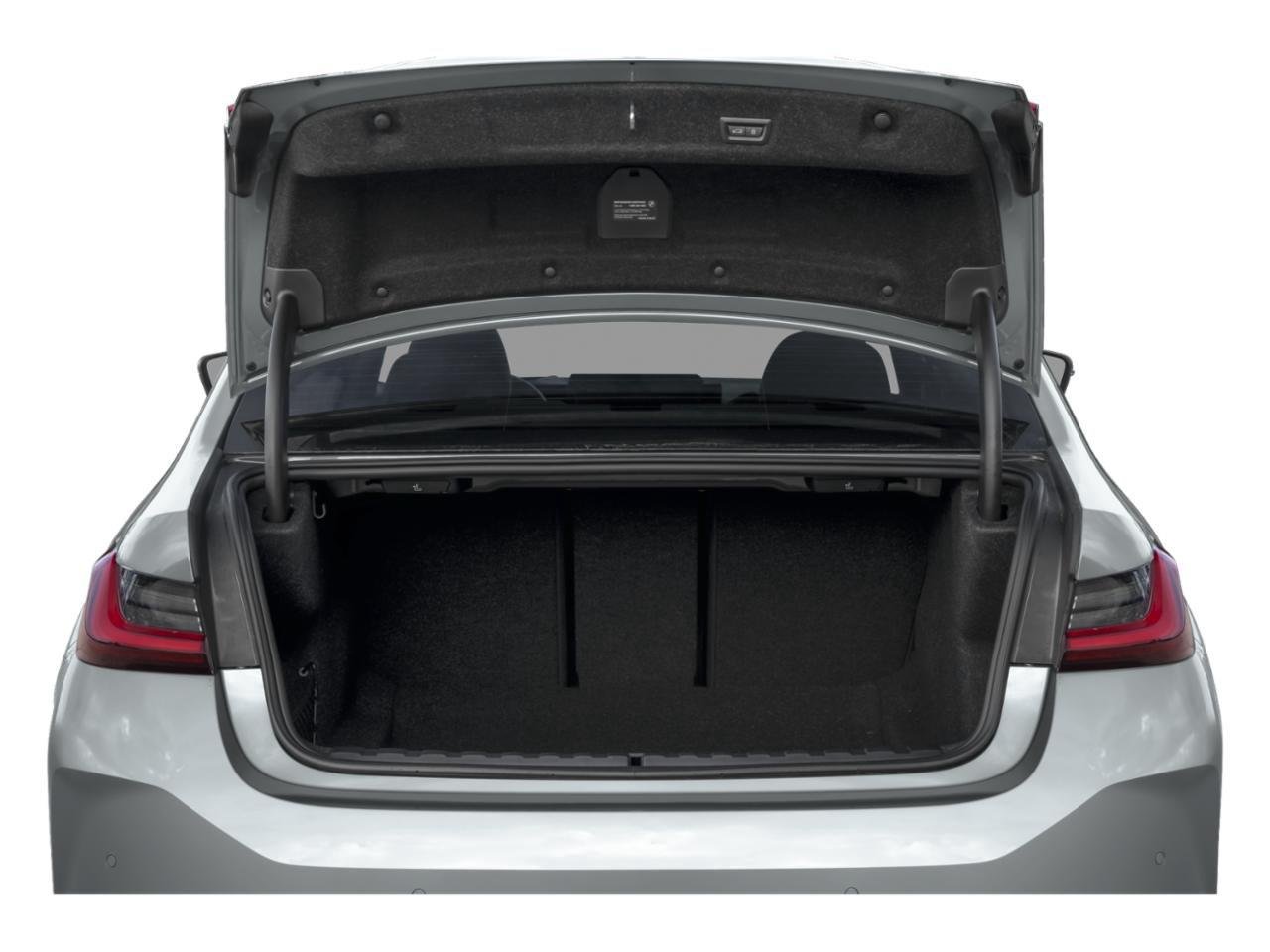 New 2026 Skyscraper Grey Metallic BMW 330i NA xDrive image 6