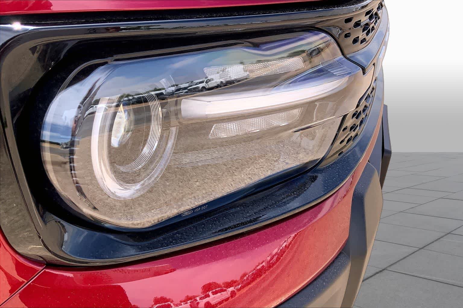 New 2025 Ruby Red Metallic Tinted Clearcoat Ford Outer Banks® image 11