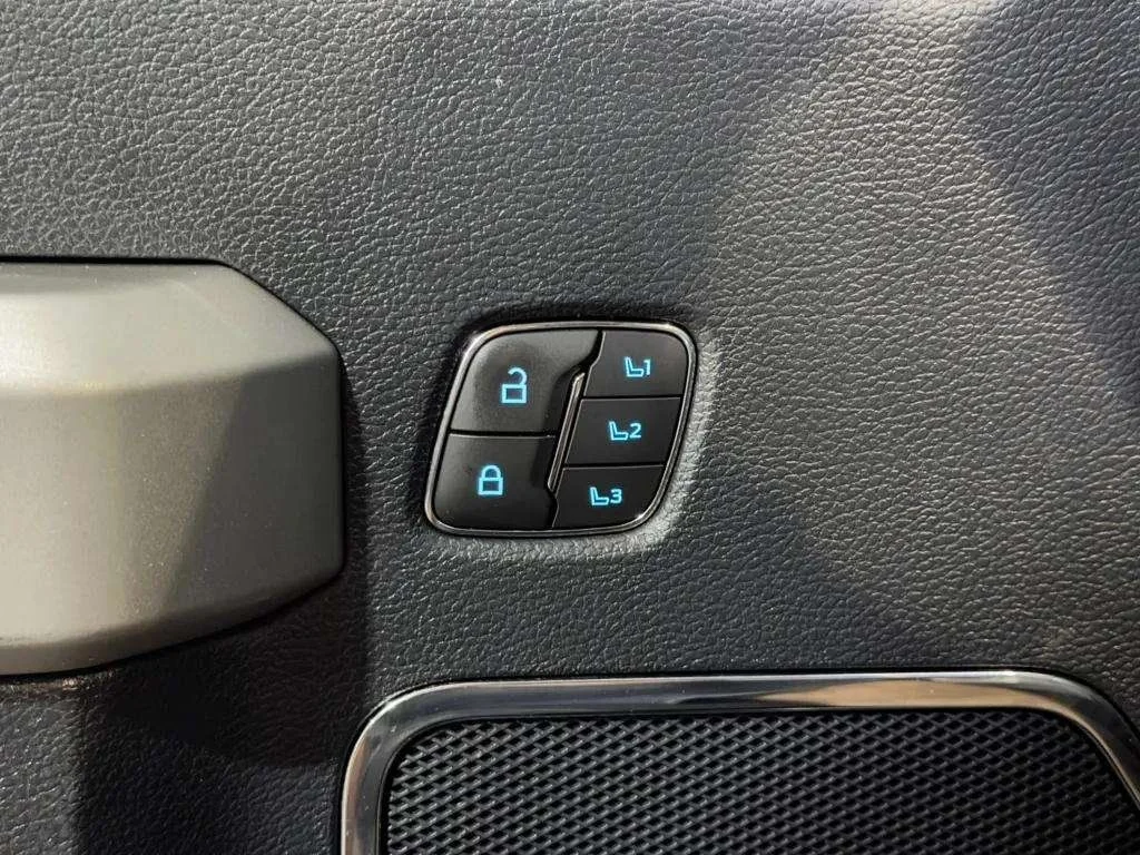 2022 Ford F-250 Super Duty Lariat - Photo 16