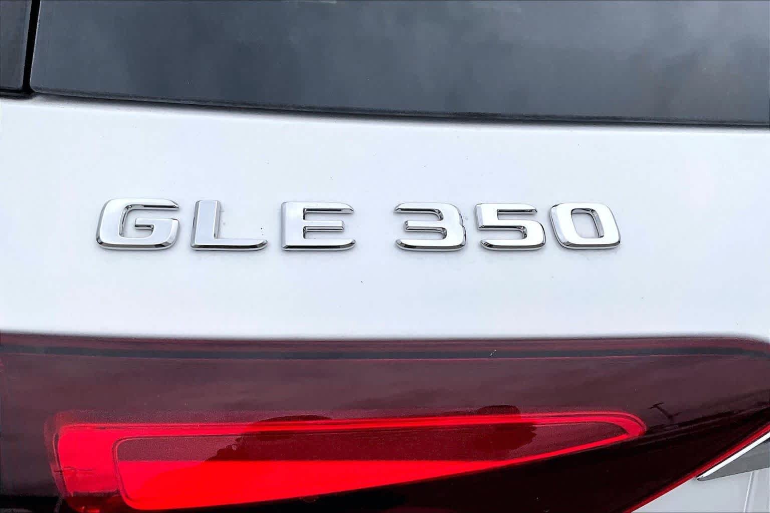 New 2026 Polar White Mercedes-Benz GLE 350 image 7