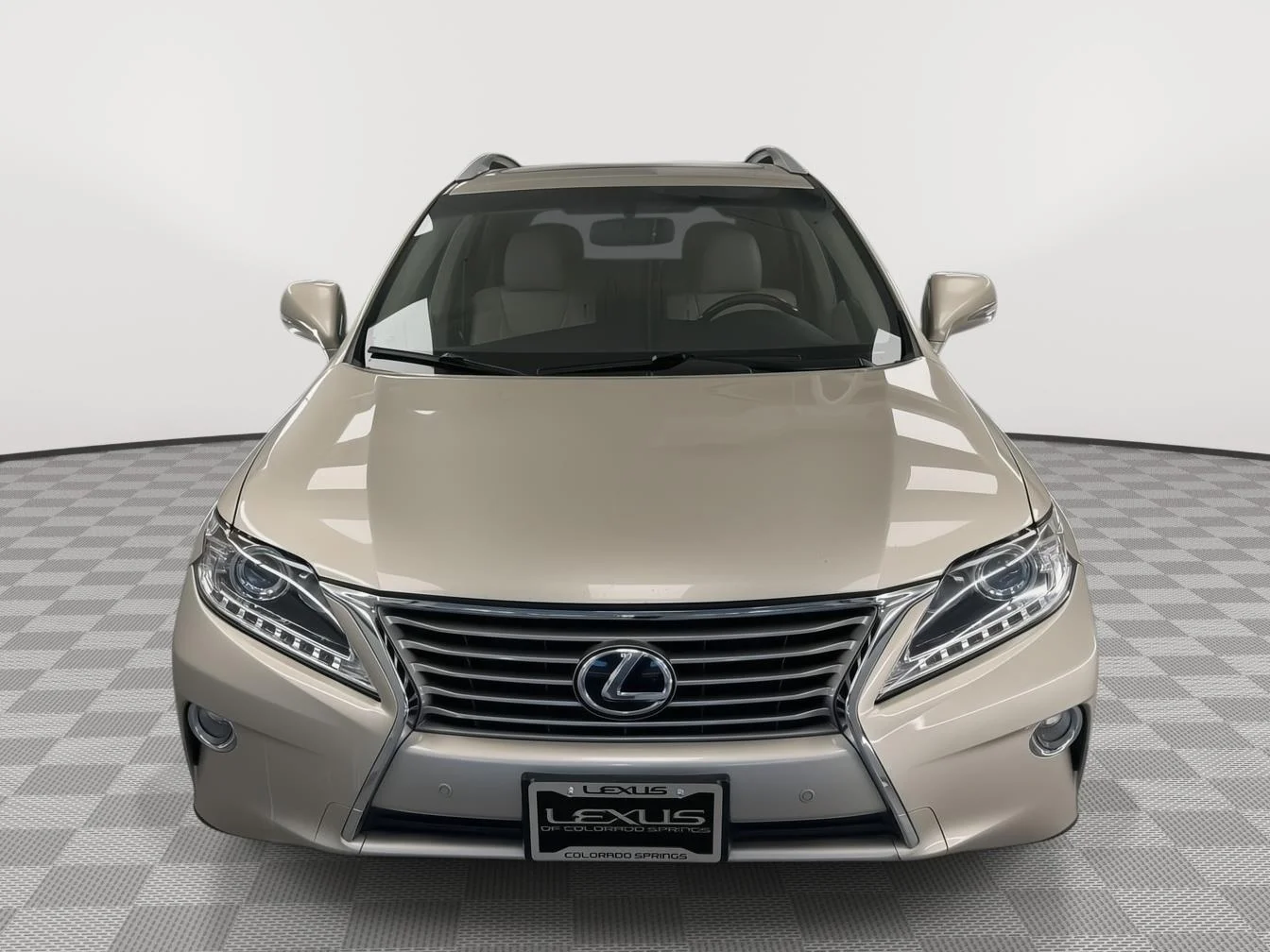 Used 2013 Satin Cashmere Metallic Lexus Base image 23