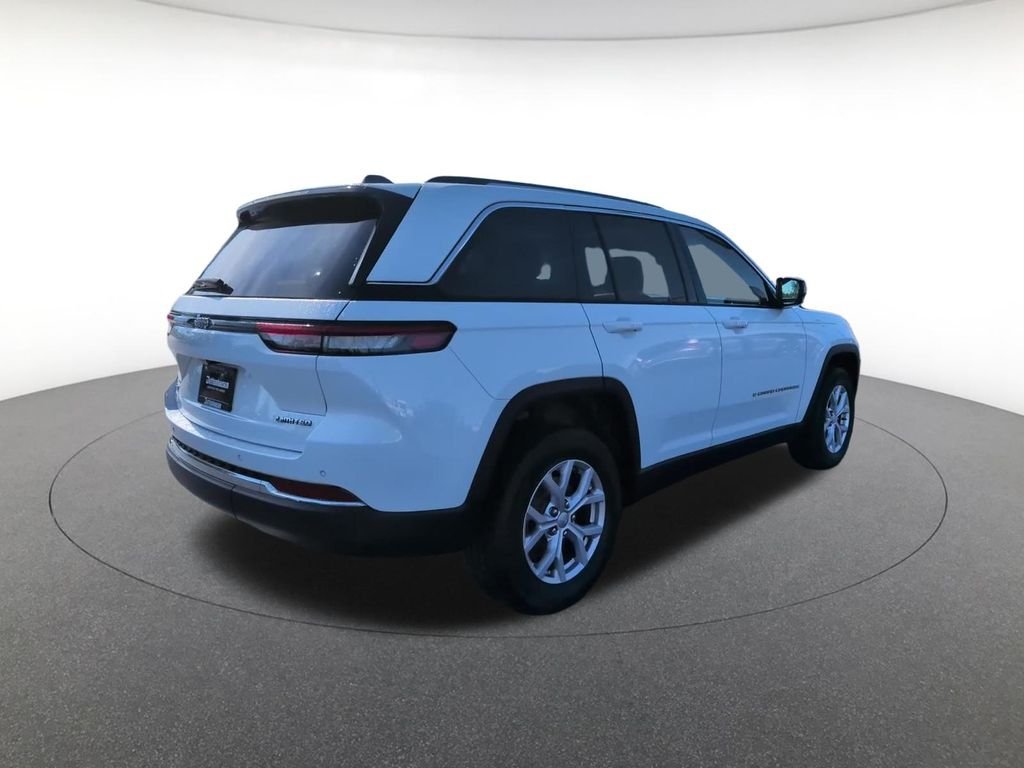Certified Used 2022 White Jeep Limited image 5