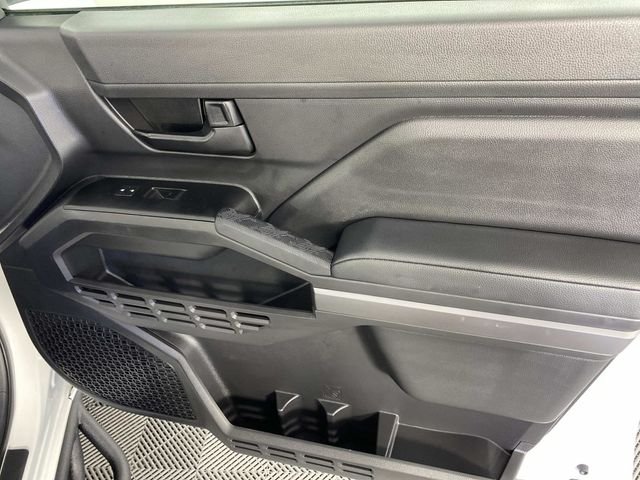 Used 2025 White Toyota SR5 image 23