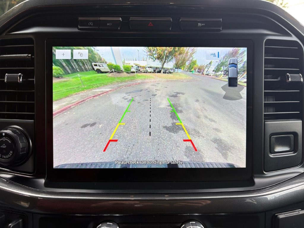 Used 2021 Gray Ford XLT image 16