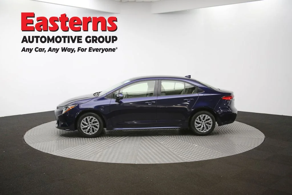 Used 2021 Blue Toyota LE image 57