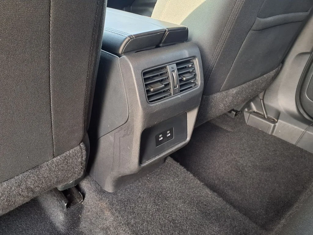 Used 2025 Silver Nissan SV image 24
