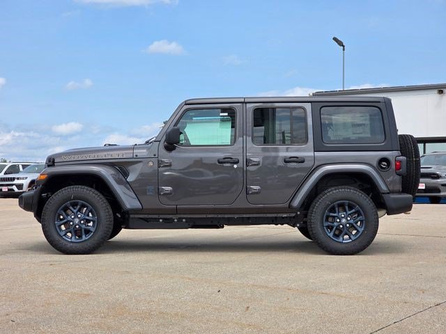 New 2026 Granite Crystal Metallic Clearcoat Jeep 85th Anniversary image 4